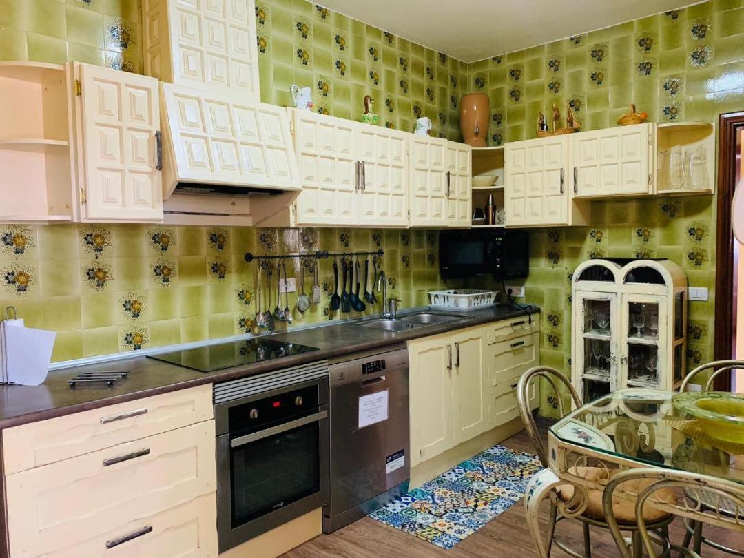 Vivienda Vacacional Tinizara Arona  Kültér fotó
